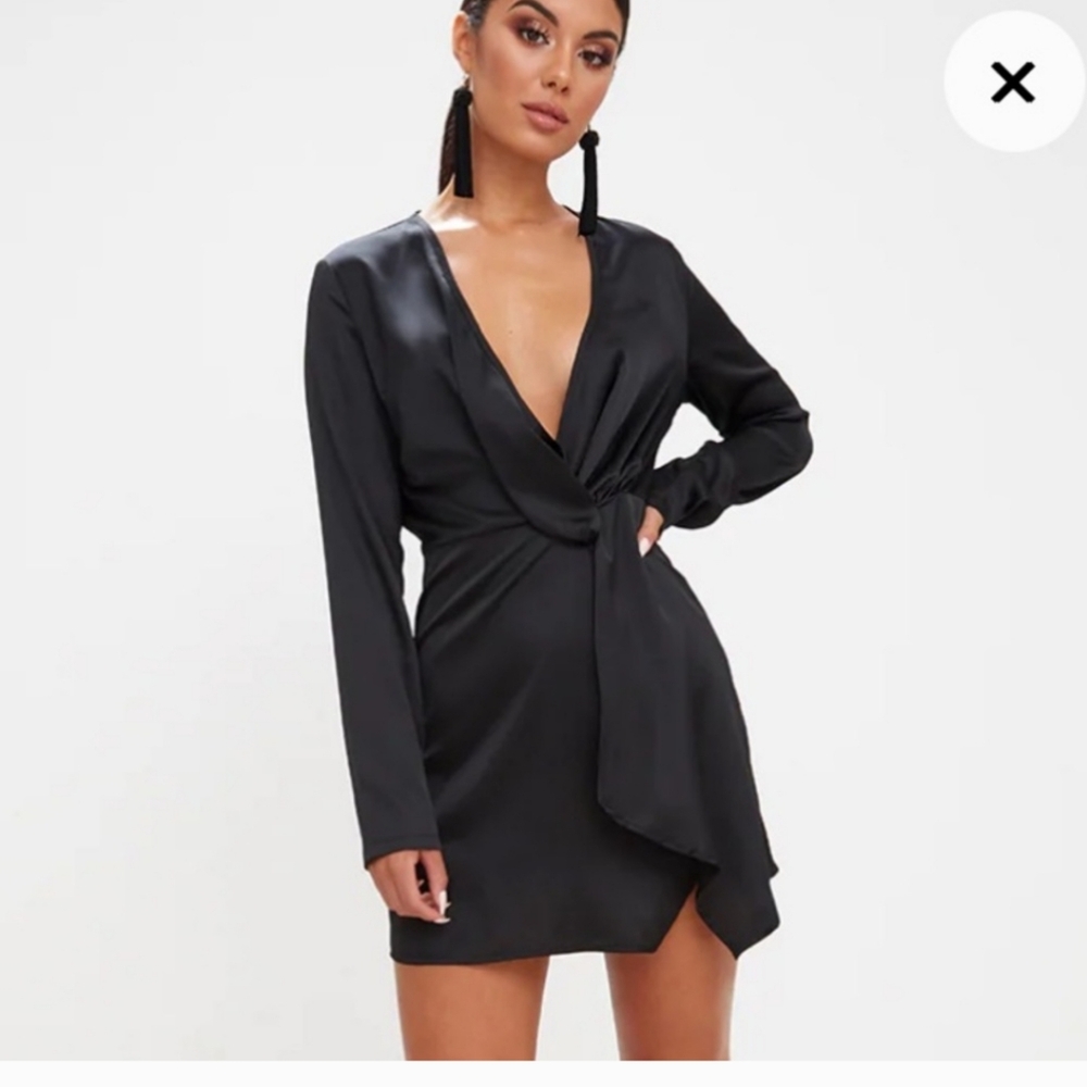 Pretty Little Things satin Long Sleeve wrap dress size large